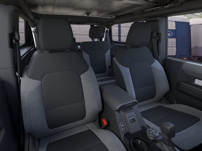 2026 Ford Bronco Base SUV
