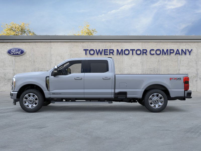 2025 Ford F-350 Lariat photo 3