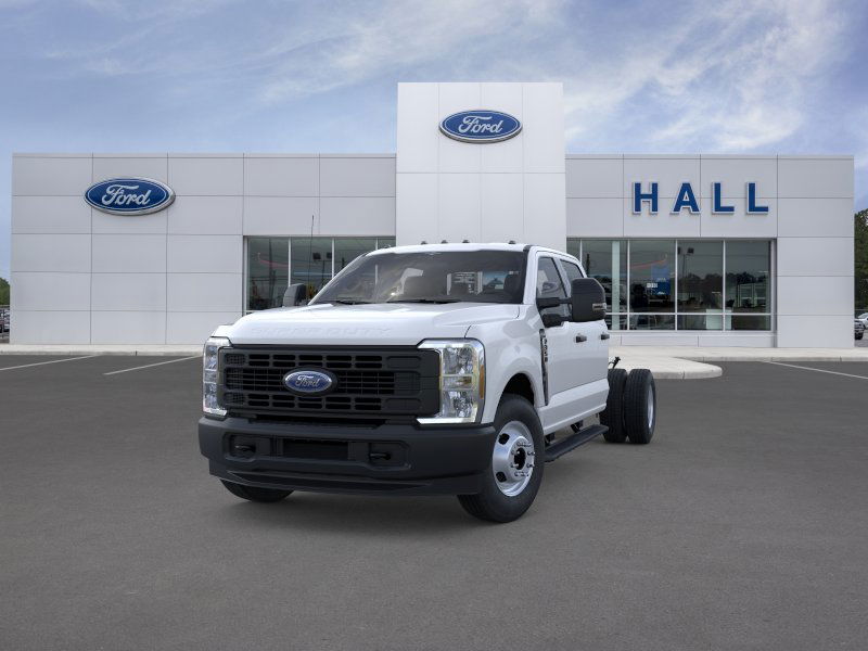 2026 Ford F-350 Super Duty Chassis Cab XL