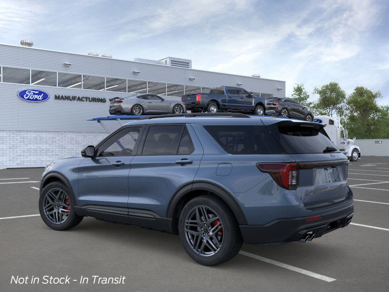 2025 Ford Explorer ST photo 3