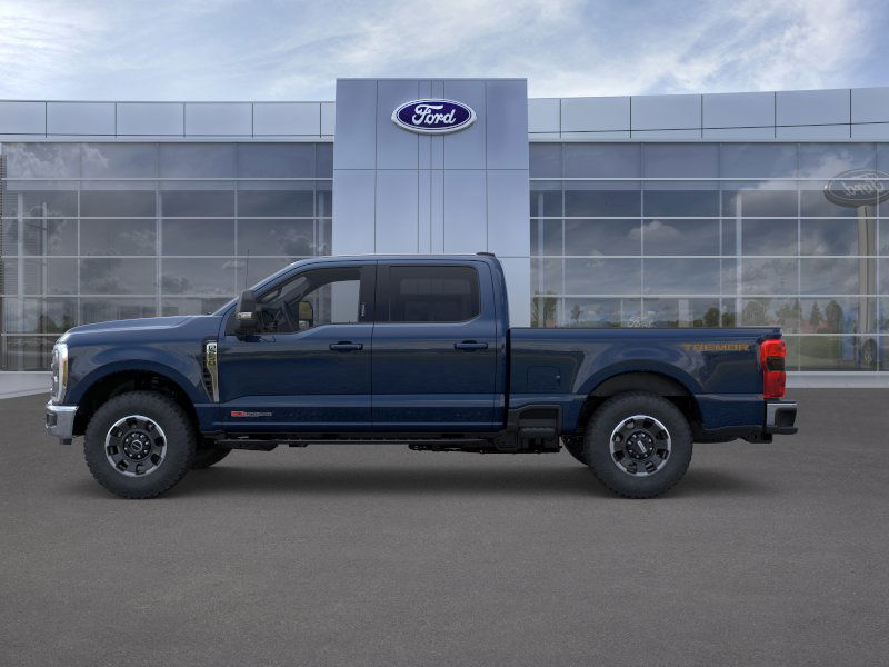 2025 Ford F-250 photo 3
