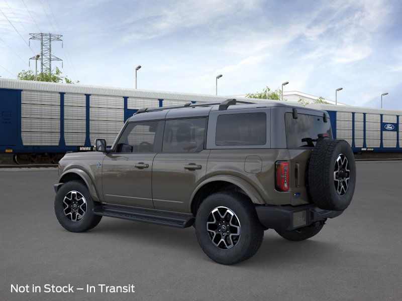 2025 Ford Bronco Outer Banks photo 4
