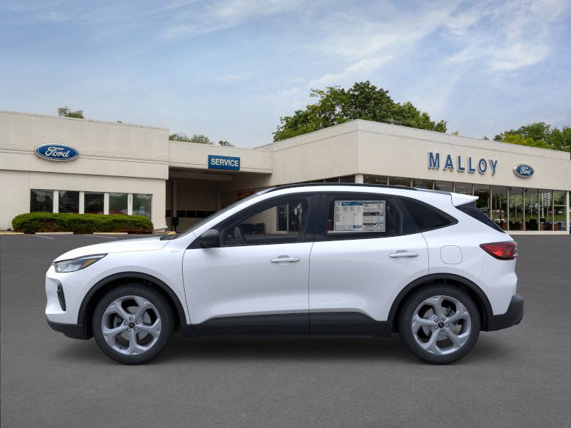 2026 Ford Escape ST-Line photo 3