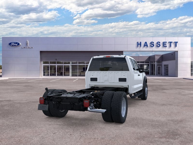2025 Ford F-550 Super Duty Chassis Cab XL - Photo 33