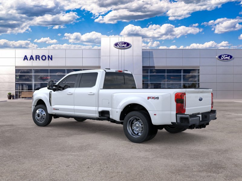 2026 Ford F-450SD Lariat Truck