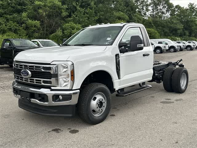 Thumbnail: 2025 Ford Econoline - 27