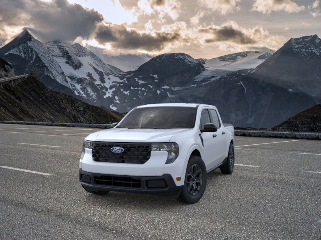 New 2025 Ford Maverick XLT Truck SuperCrew