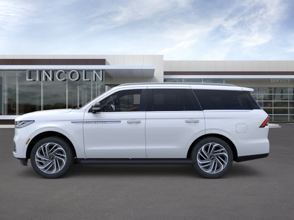 New 2026 Lincoln Navigator Premiere SUV