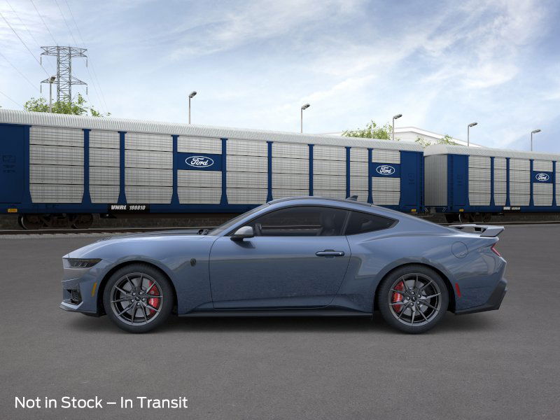 2025 Ford Mustang Dark Horse photo 2