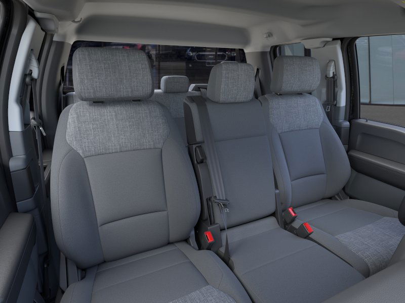 2025 Ford F-350 Super Duty XLT - Photo 10