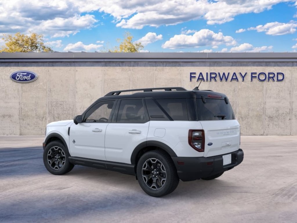 New 2025 Ford Bronco Sport Outer Banks 4x4