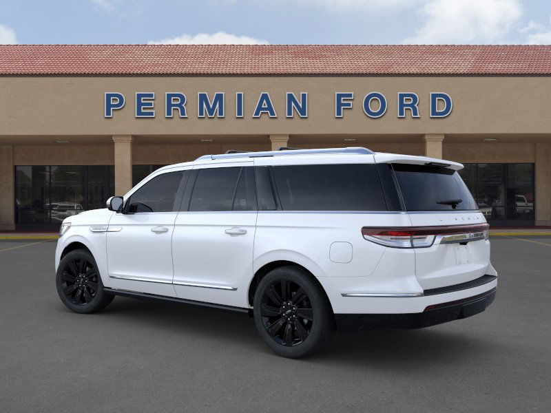 2023 Lincoln Navigator L Reserve photo 4