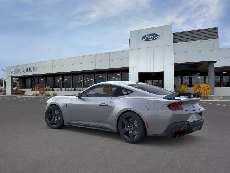 2025 Ford Mustang Dark Horse photo 4