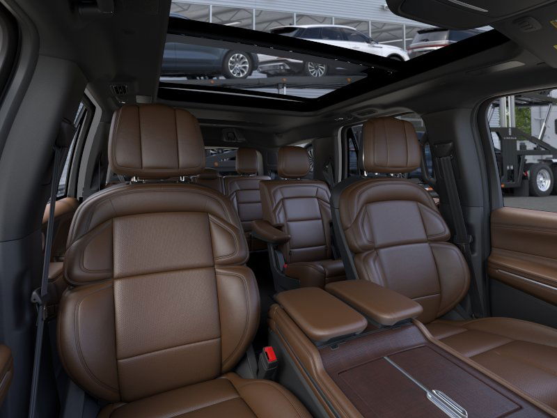 2025 Lincoln Navigator Reserve photo 8