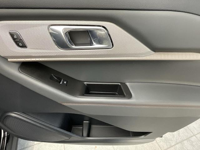 2026 Ford Explorer Active - Photo 34