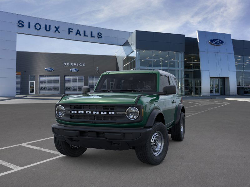 2025 Ford Bronco Base photo 2