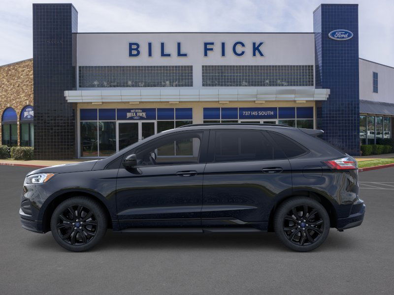 2024 Ford Edge SE photo 2