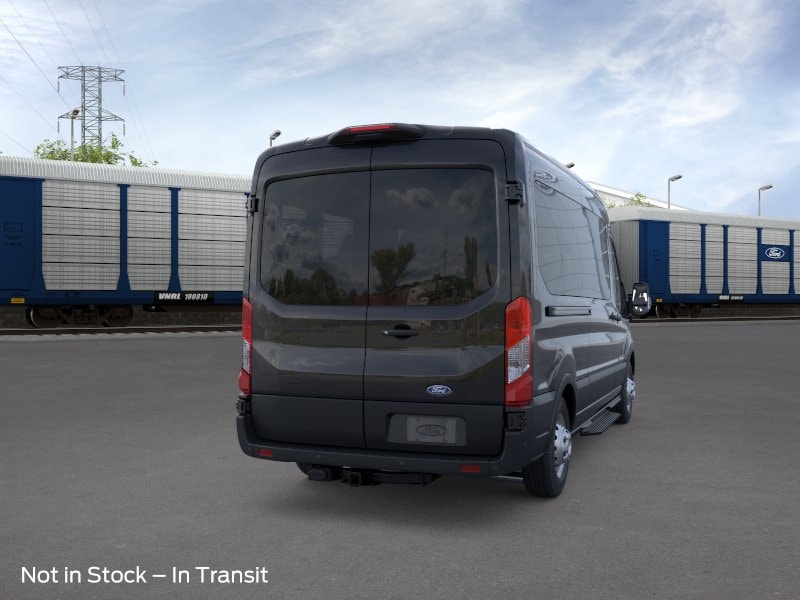 Transit Commercial Passenger Van XLT VAN