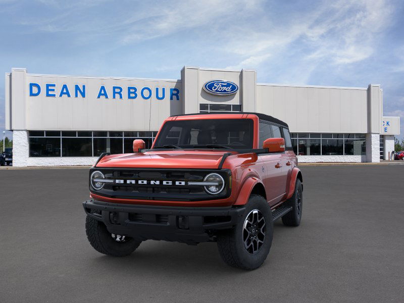 2024 Ford Bronco Outer Banks photo 2