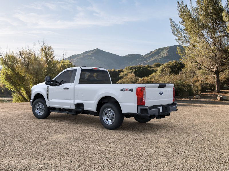 2025 Ford F-350 XL photo 4