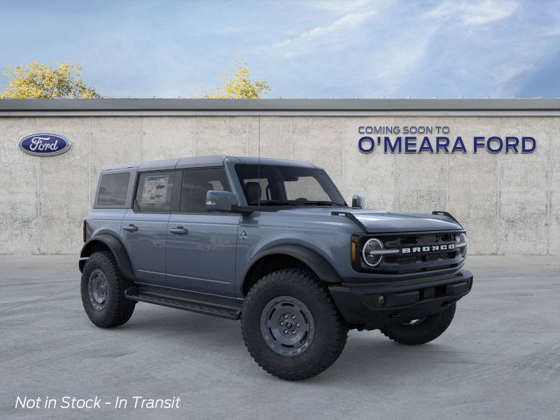 2025 Ford Bronco Outer Banks photo 2