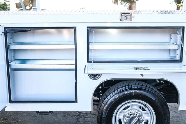 Thumbnail: 2026 Ford F-250 - 50