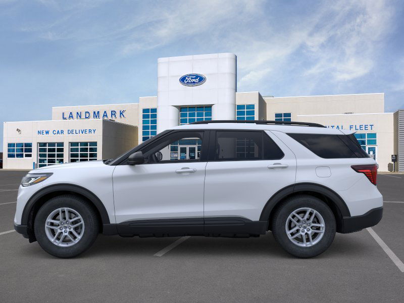 2026 Ford Explorer photo 3