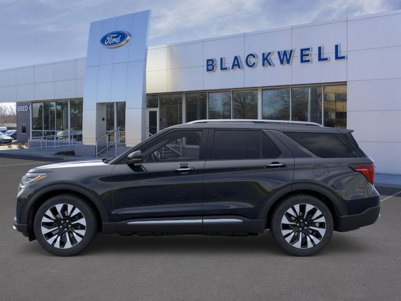 2026 Ford Explorer Platinum photo 2