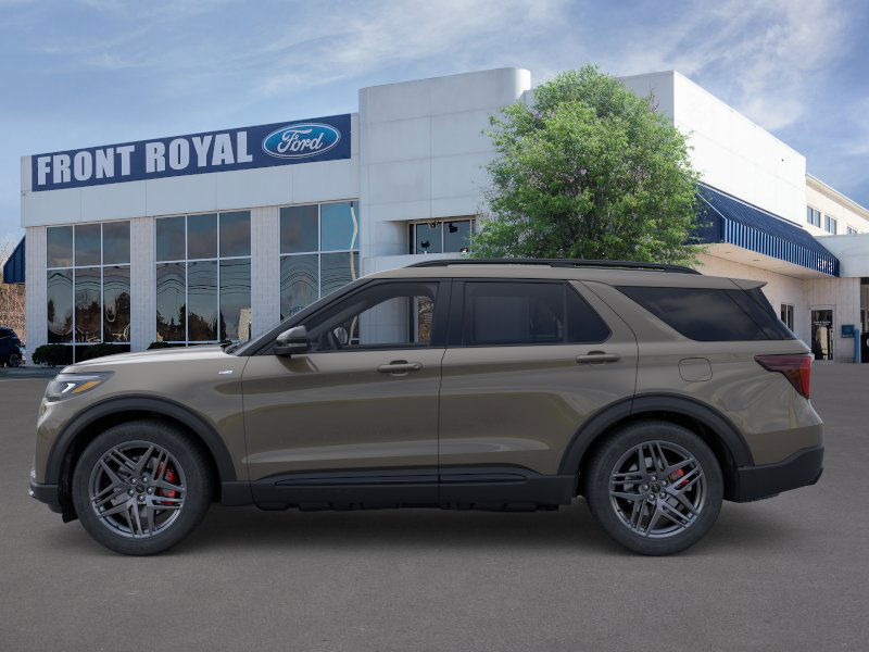 2026 Ford Explorer ST-Line photo 3