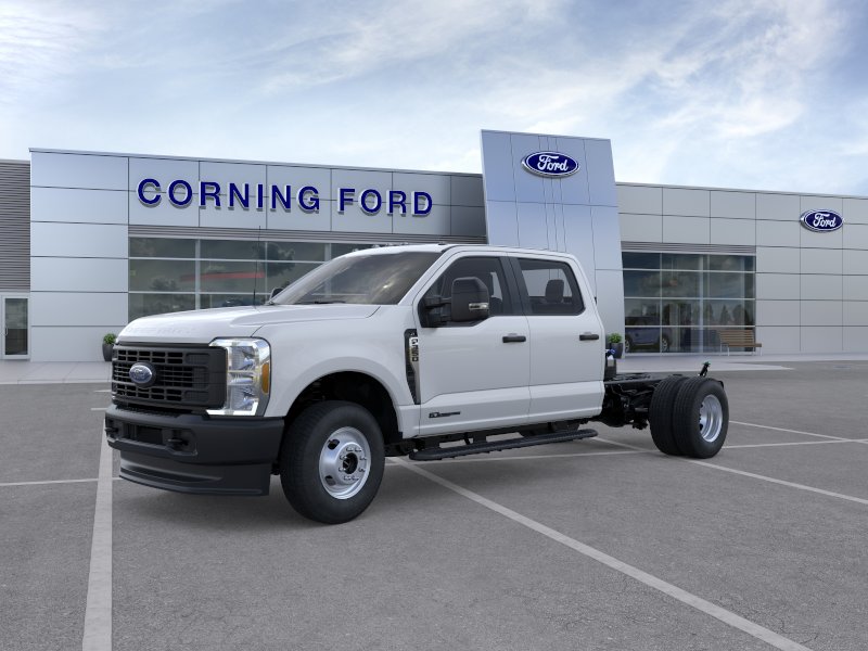 2026 Ford F-350 XL 4x4 Crew Cab 179-In DRW's photo