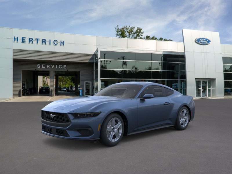 2026 Ford Mustang EcoBoost Fastback's photo