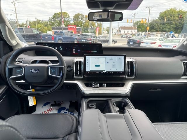 2025 Ford Expedition Platinum - Photo 43