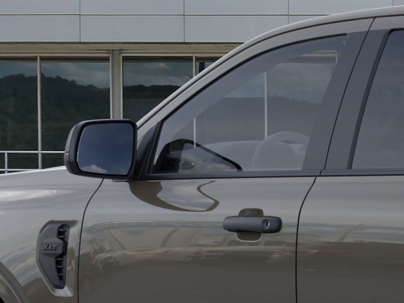 2025 Ford Ranger XLT photo 16