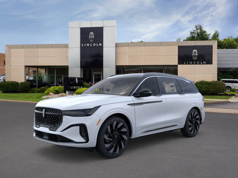 2025 Lincoln Nautilus Black Label photo 2