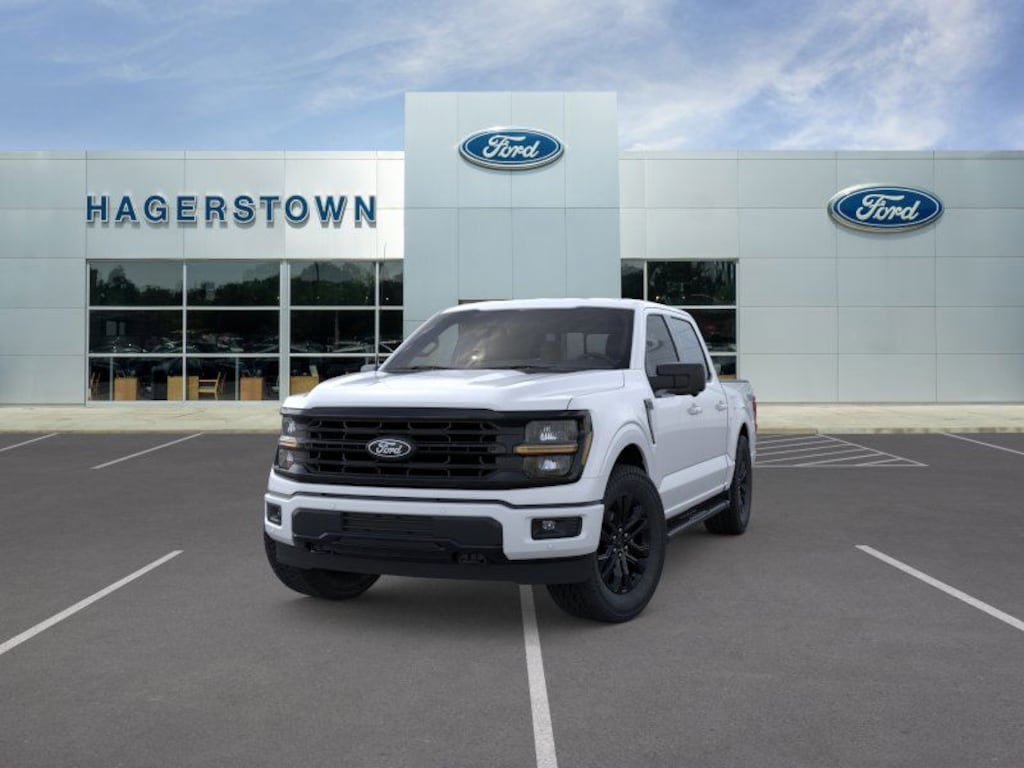 New 2025 Ford F-150 XLT Truck SuperCrew Cab