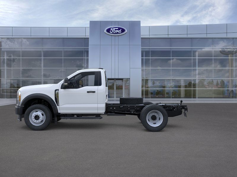new 2025 Ford F-450 Super Duty car