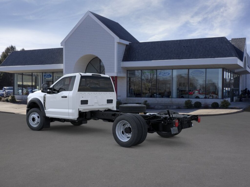 New 2025 Ford Chassis Cab F-450® XL TRUCK