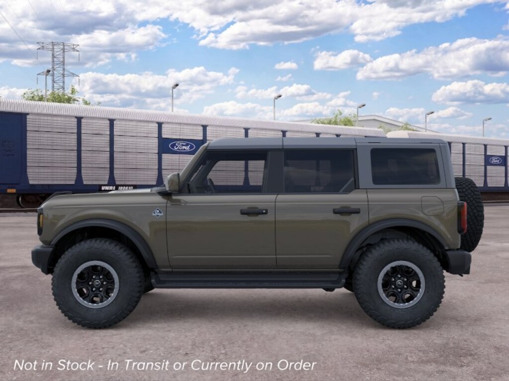 New 2026 Ford Bronco Outer Banks SUV