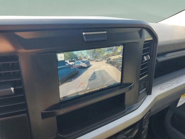 2025 Ford F-350 Super Duty XLT - Photo 49
