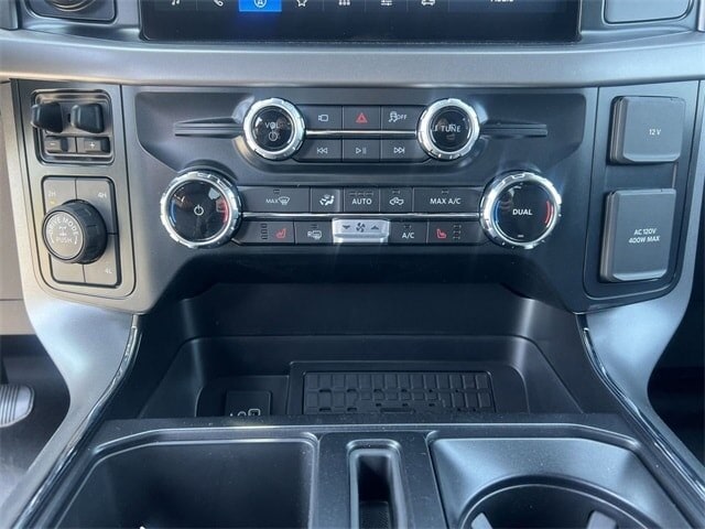 2025 Ford F-150 XLT - Photo 60
