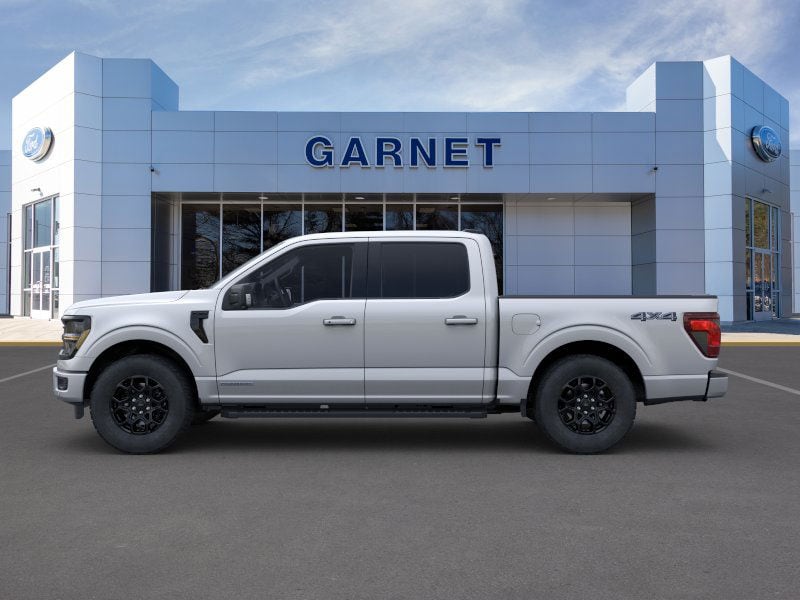 2025 Ford F-150 XLT photo 3