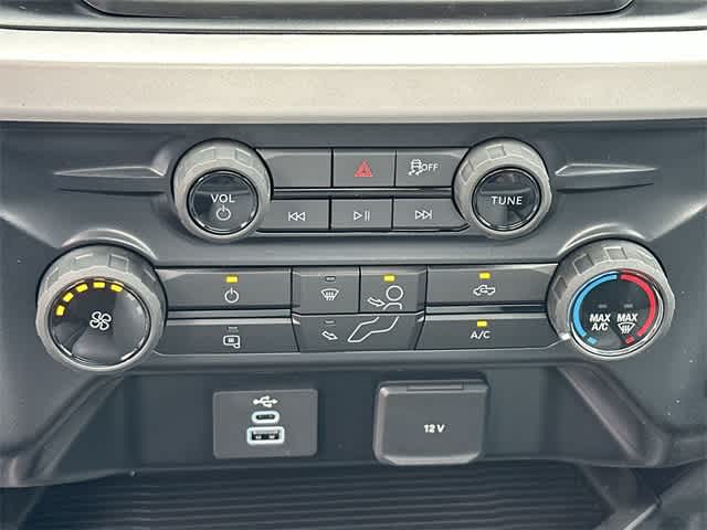 Thumbnail: 2025 Ford  - 38