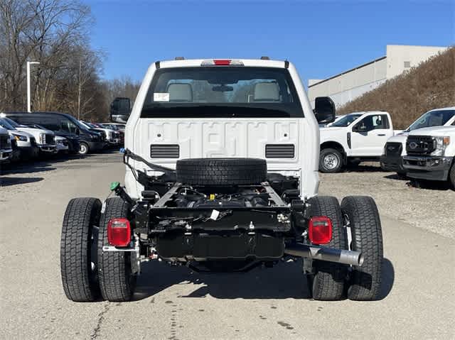 Thumbnail: 2024 Ford Econoline - 29