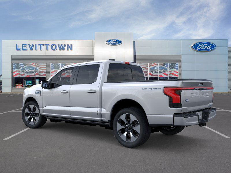 2025 Ford F-150 Platinum photo 3