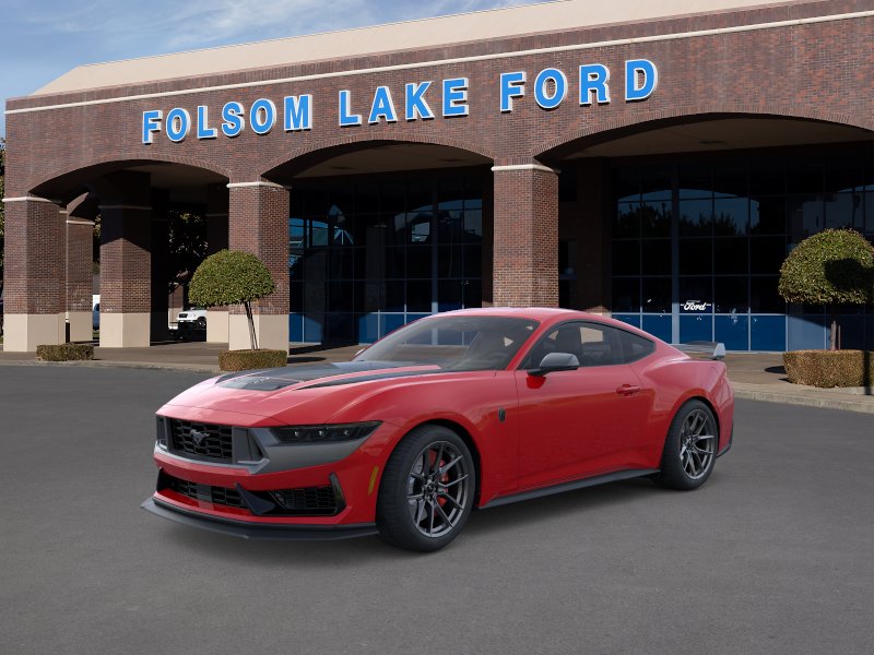 2026 Ford Mustang Dark Horse's photo
