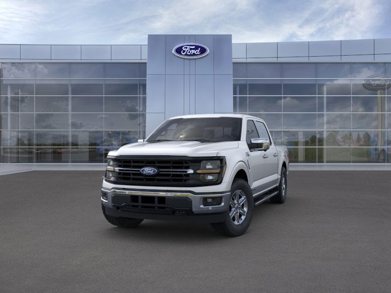2025 Ford F-150 XLT photo 3