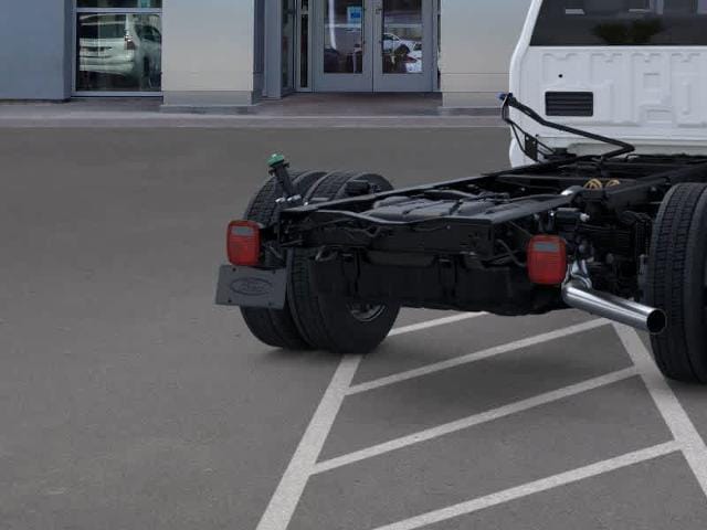 Thumbnail: 2026 Ford F-550 - 43