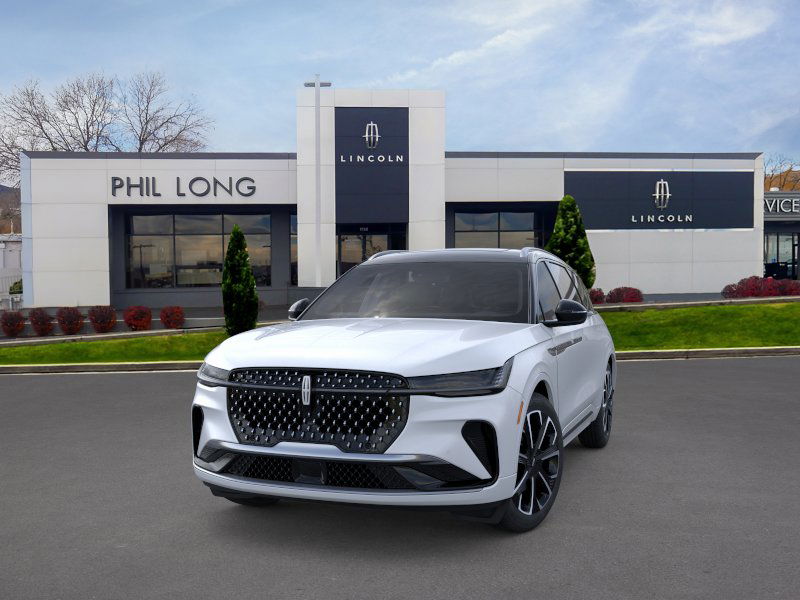 2026 Lincoln Nautilus Reserve photo 2