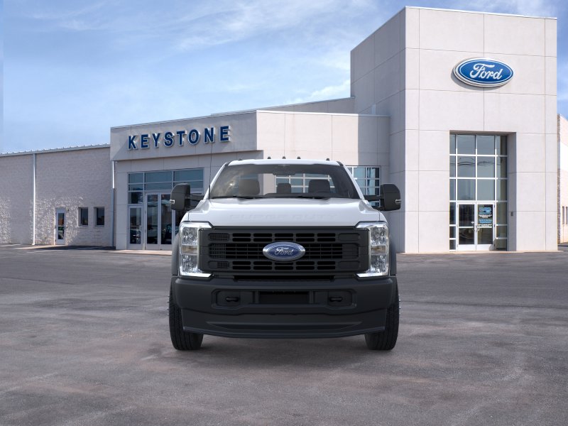 2025 Ford F-600 Super Duty Chassis Cab XL - Photo 28