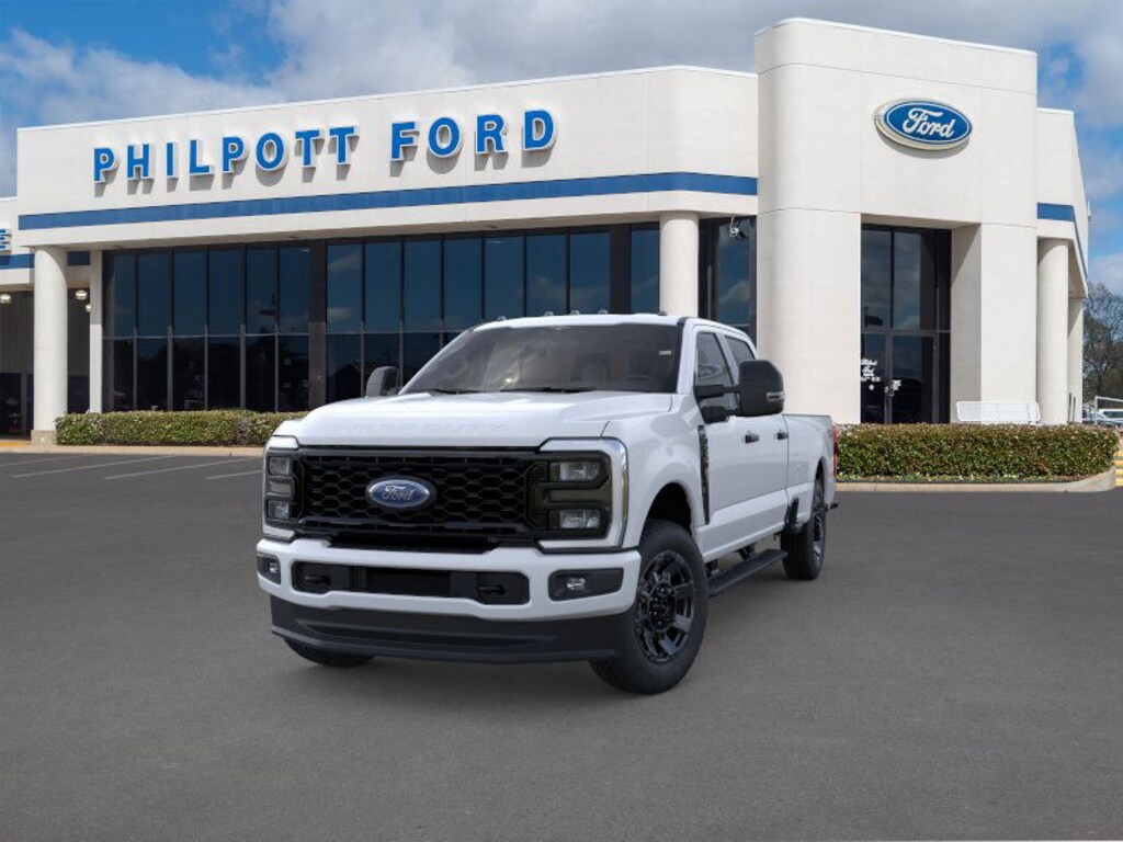 New 2026 Ford F-250 XL Truck Crew Cab